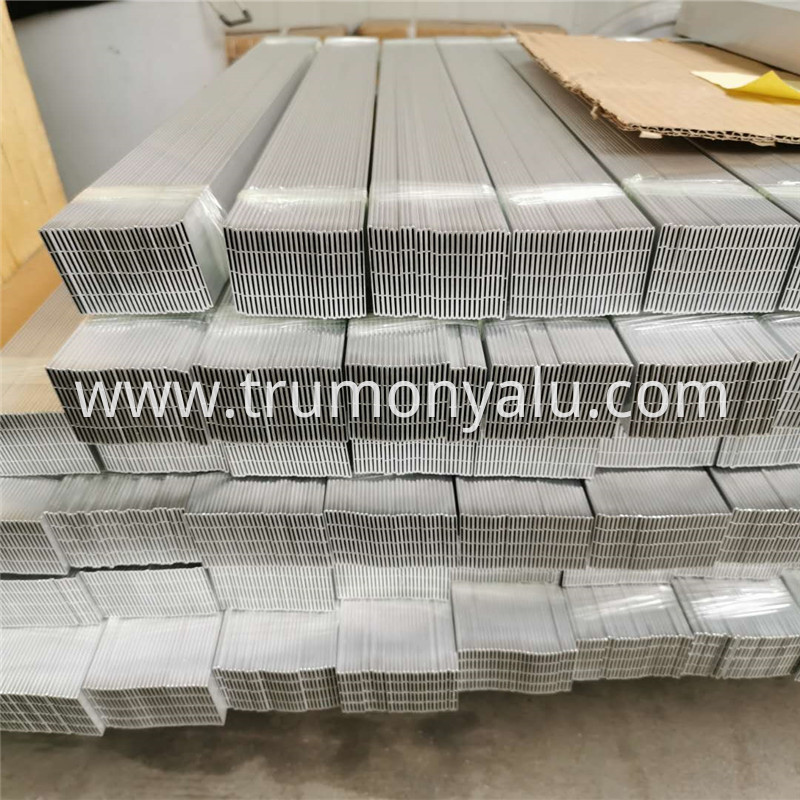 Aluminum Channel Tube0030